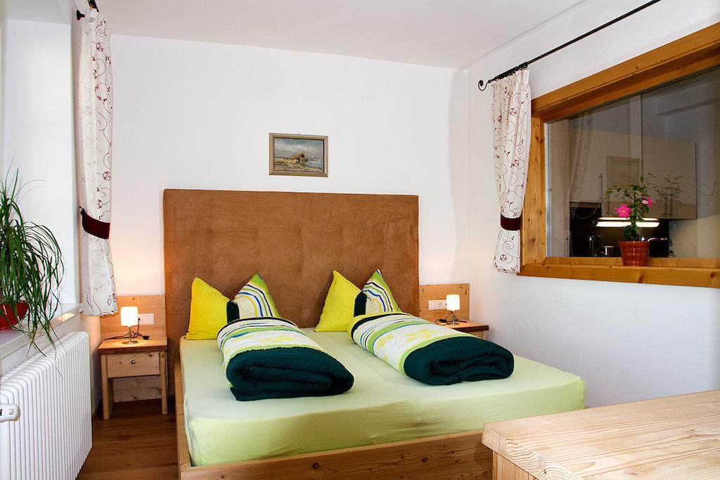 Gasthaus Babsi Soprabolzano Δωμάτιο φωτογραφία